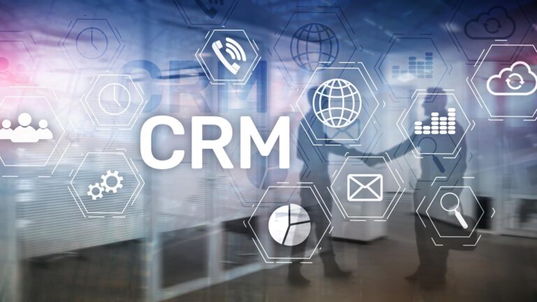 Proč byste si měli pořídit CRM, i když nejste v čele korporace?